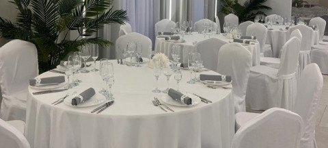Оснащение ресторанов, банкетных залов, отелей Оснащение ресторанов, банкетных залов, отелей - фото